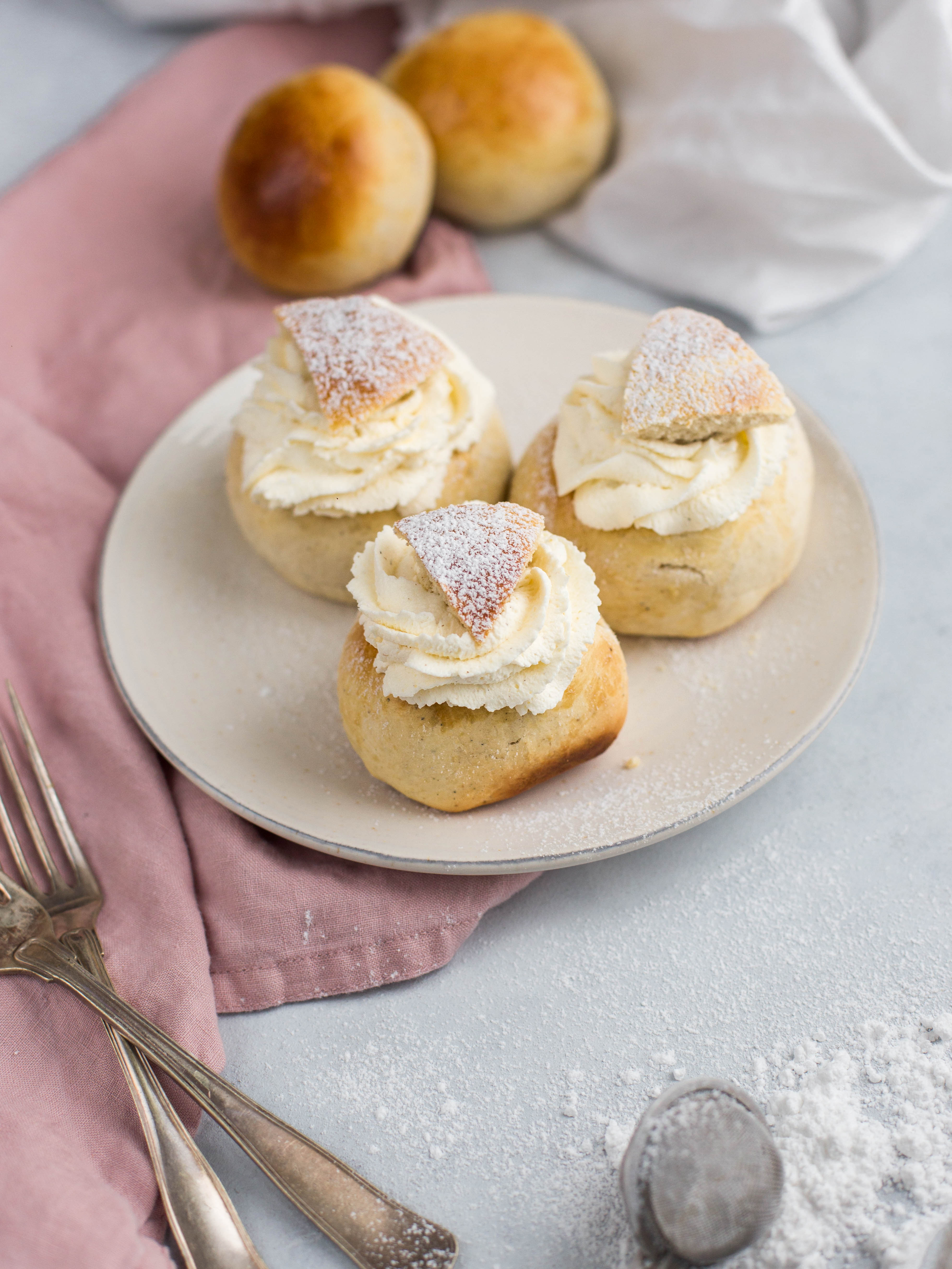 Semlor, de svenske fastelavnsboller Semlor, de svenske fastelavnsboller